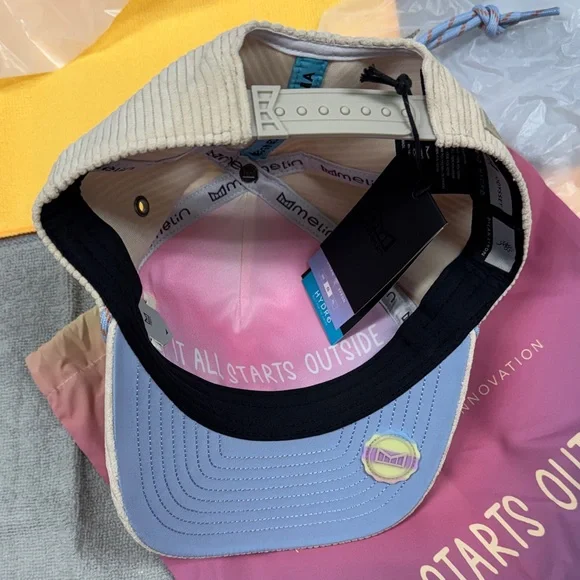 Melin Classic “Dylan Efron” Cream Corduroy Hat with Cinch Bag - Picture 10 of 15